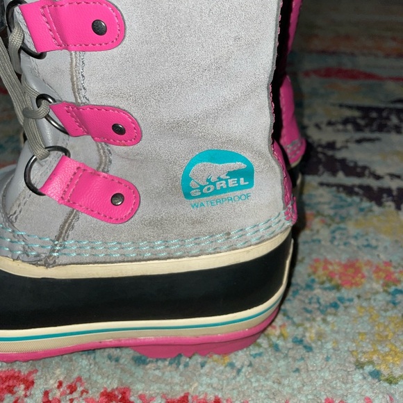 Sorel Girls Gray Pink Joan Of Arctic NY1858-060 Lace Up Mid-Calf Snow Boots - Picture 3 of 10